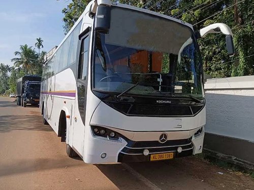 45 seater comfort spacious glider bus rental service in kerala